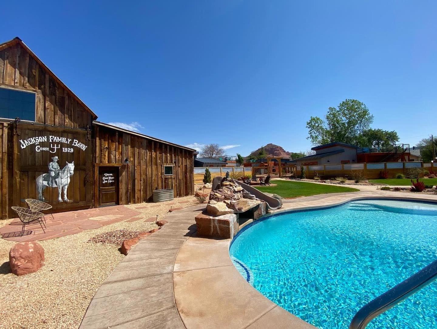 Timber & Tin G 2Bed 2Bath W Pool & Rooftop Deck Kanab Eksteriør bilde